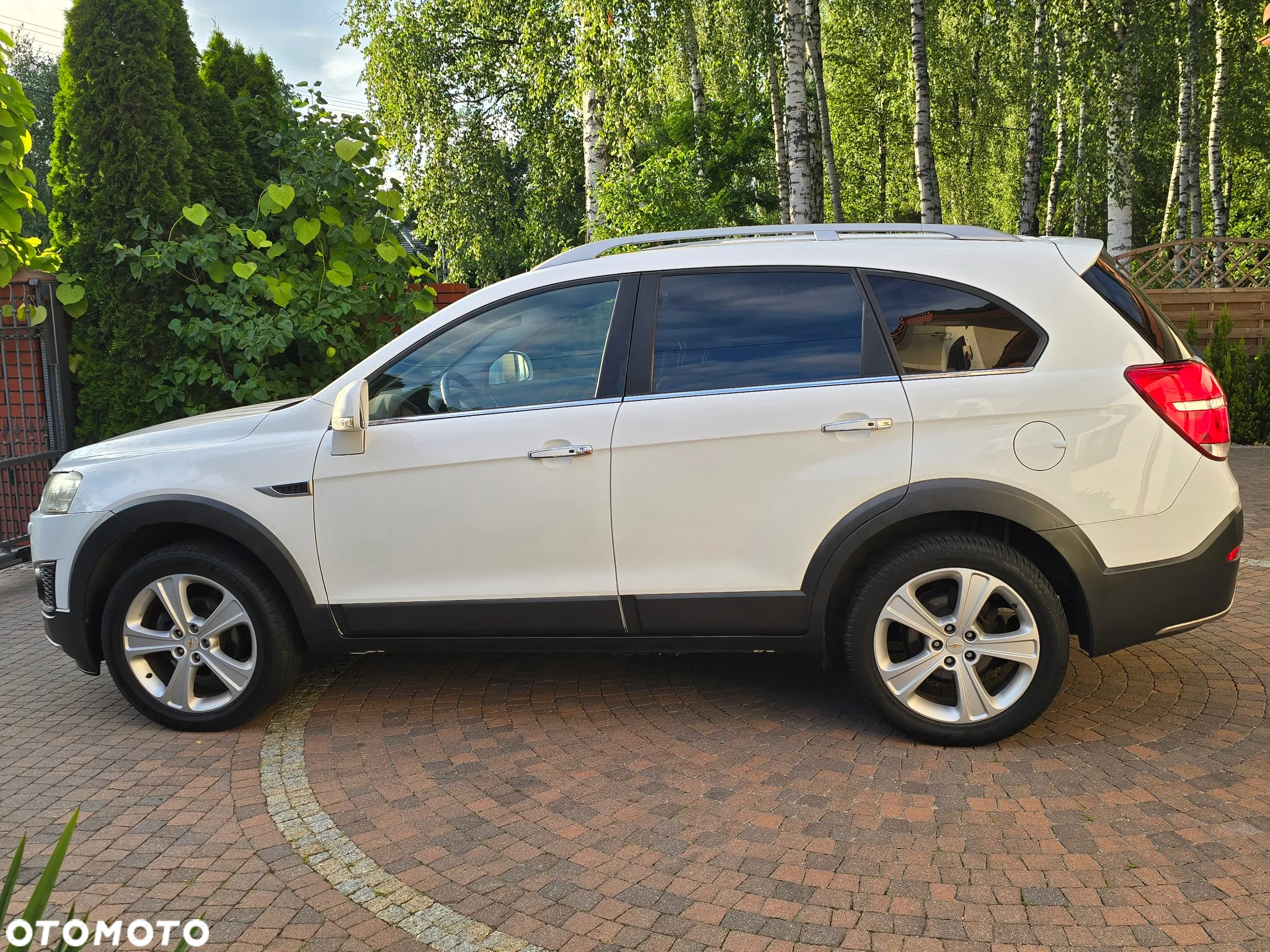 Chevrolet Captiva 2.2 TD AWD LTZ - 12