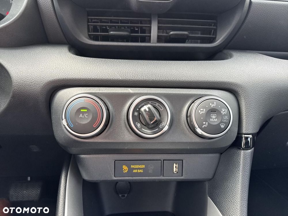 Toyota Yaris 1.5 Comfort CVT - 16