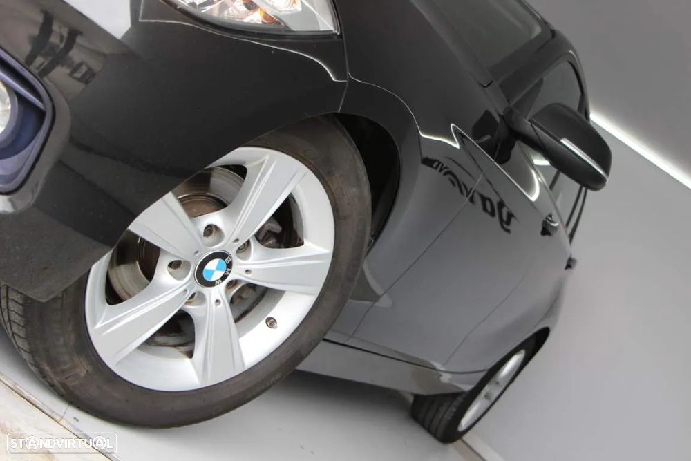 BMW 116 d Line Sport - 3