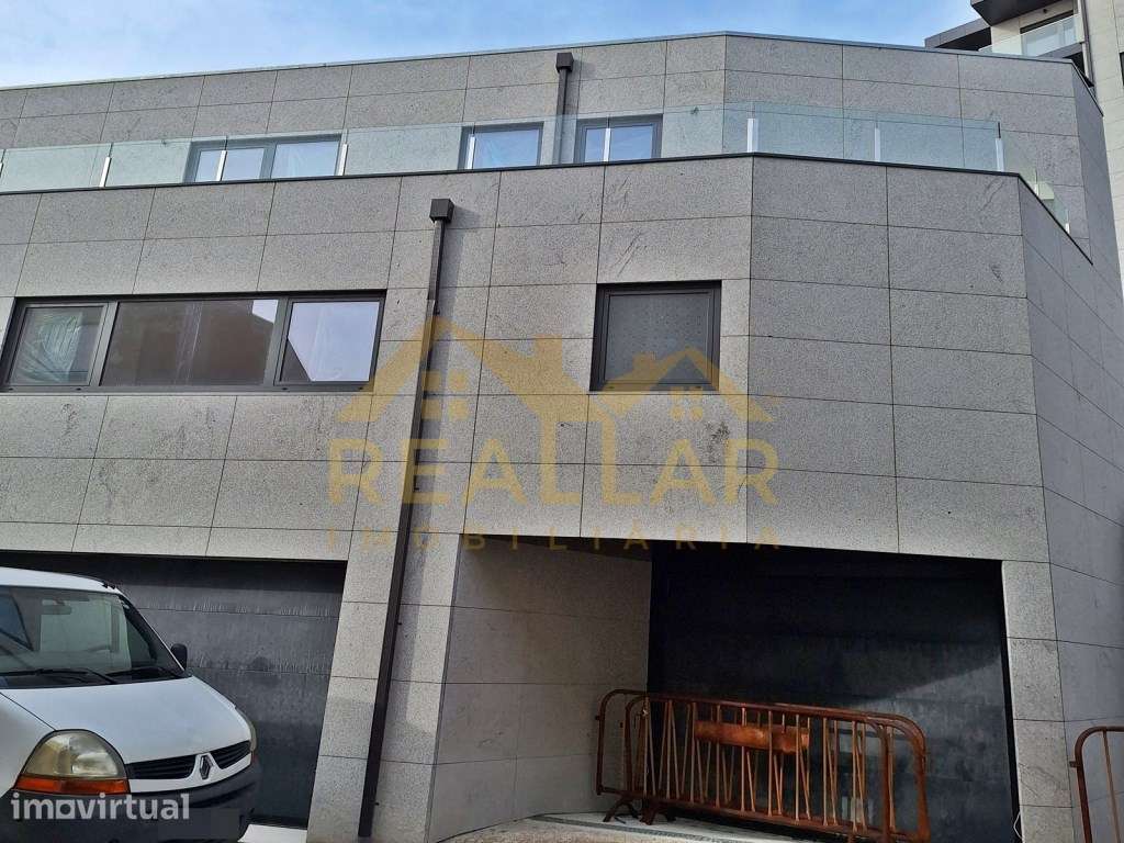 Moradia T3 NOVA centro da Póvoa de Varzim - Grande imagem: 4/13