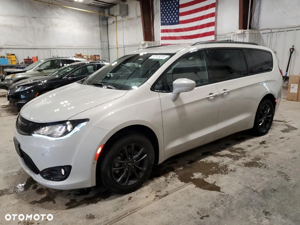 Chrysler Pacifica