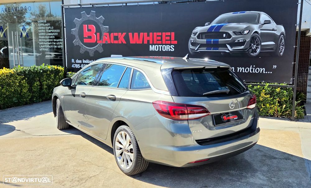 Opel Astra Sports Tourer - 7