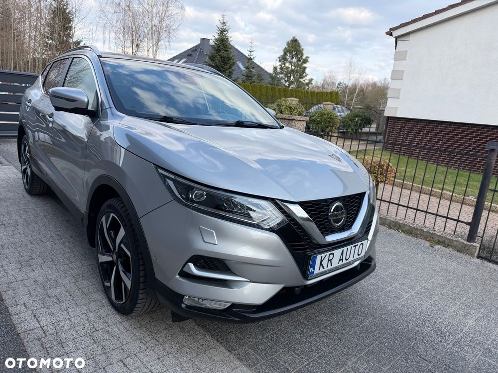 Nissan Qashqai 1.6 dCi Xtronic TEKNA+ - 35