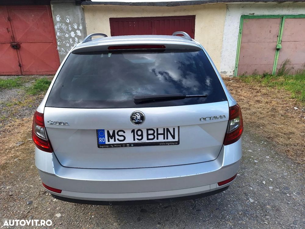 Skoda Octavia 1.4 TSI Ambition - 4