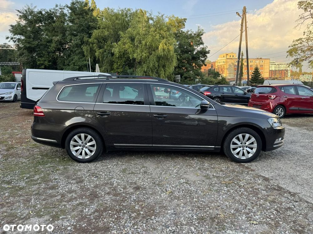 Volkswagen Passat - 34