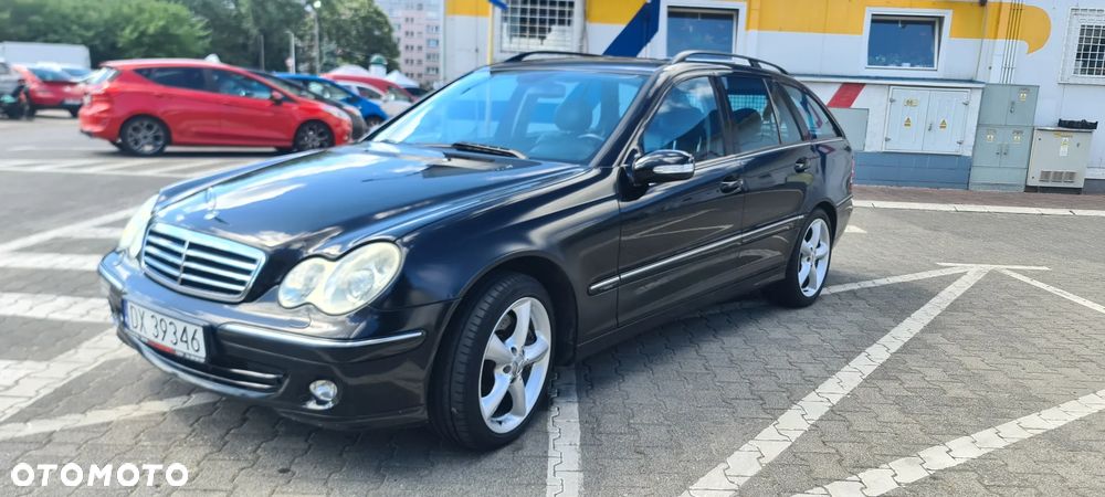 Mercedes-Benz Klasa C 200 Kompressor Automatik Avantgarde Sport Edition + - 3