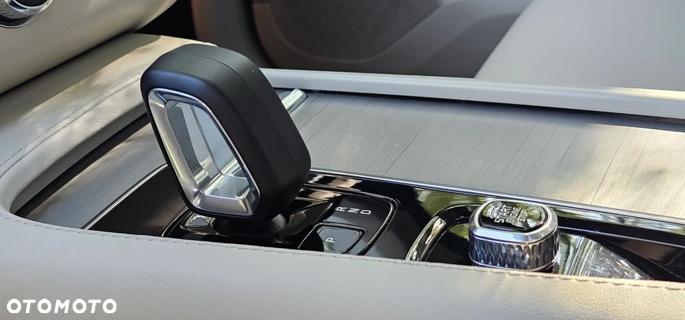 Volvo XC 90 B5 B AWD Ultra Bright - 39