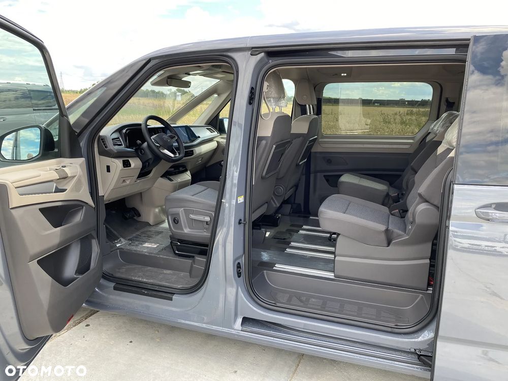 Volkswagen Multivan - 18