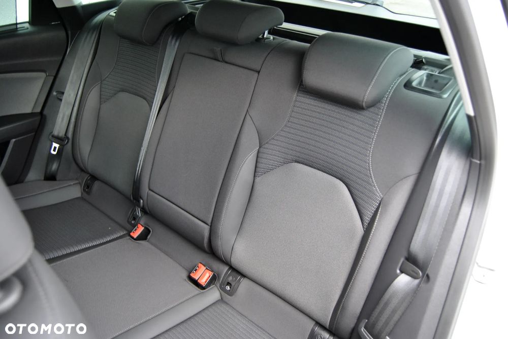 Seat Leon 2.0 TDI DPF Start&Stop DSG XCELLENCE - 19