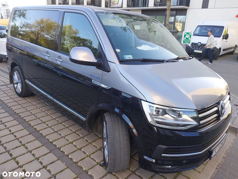 Volkswagen Caravelle - 2