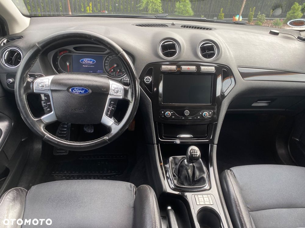 Ford Mondeo 2.0 TDCi Ghia - 8