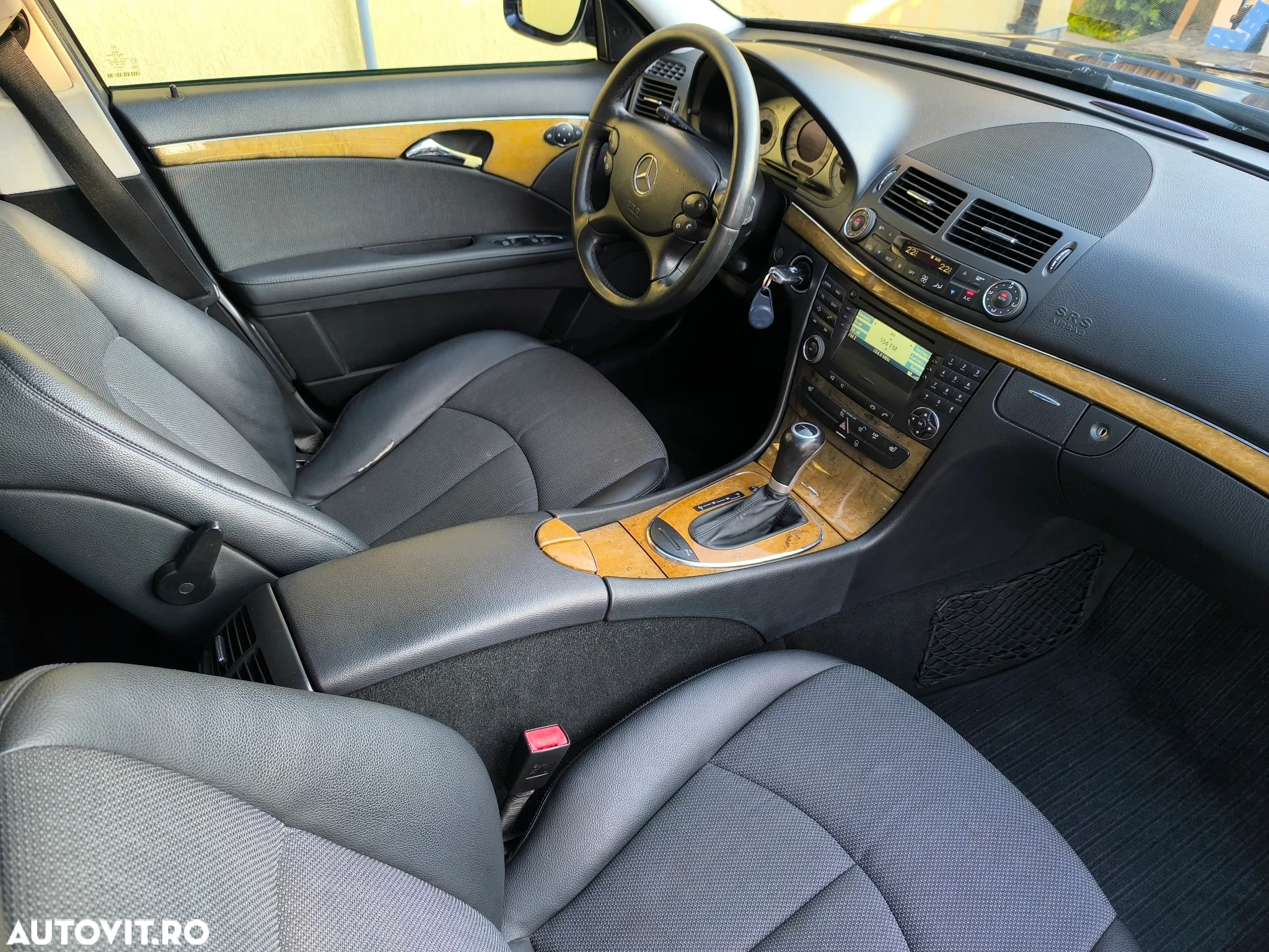 Mercedes-Benz E 220 T CDI Automatik Avantgarde DPF - 15