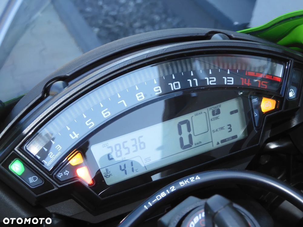 Kawasaki Ninja - 25