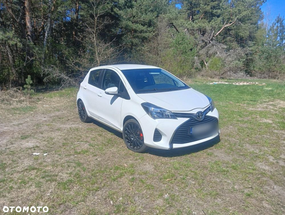 Toyota Yaris - 1