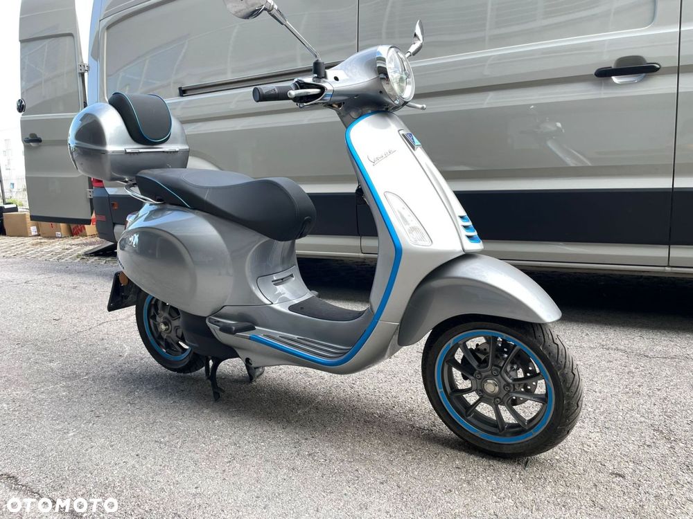 Piaggio Vespa - 1