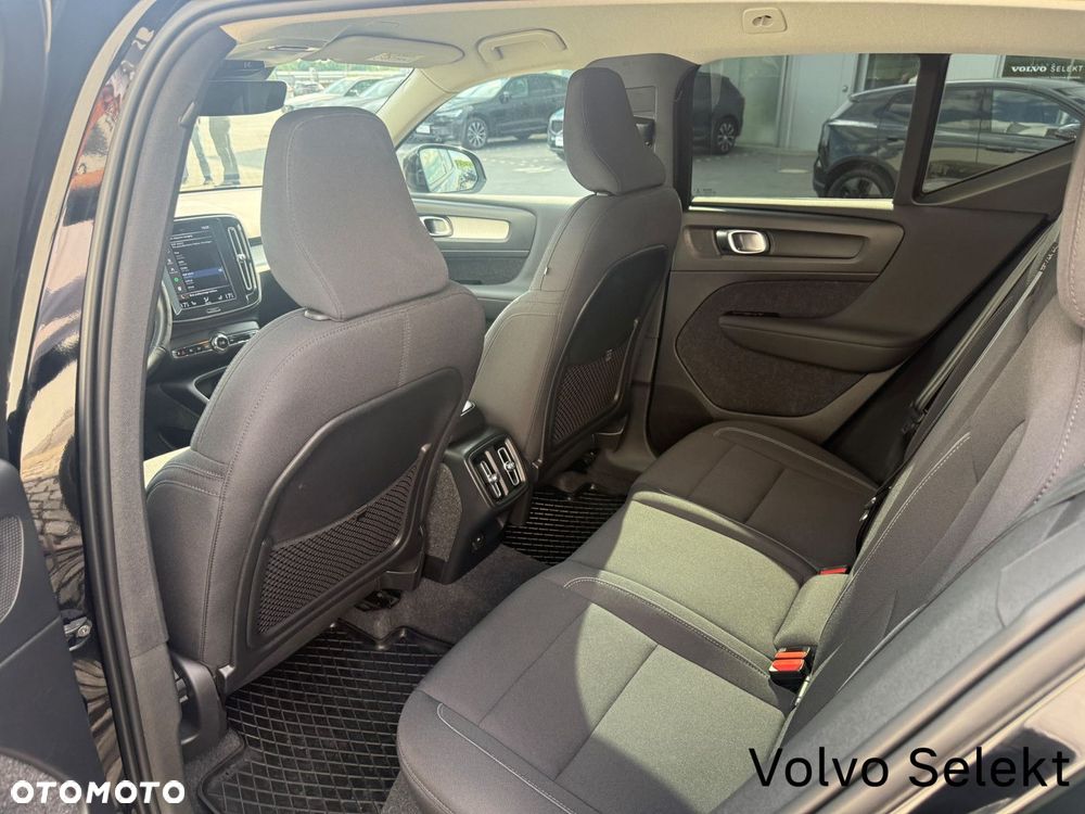 Volvo XC 40 - 22