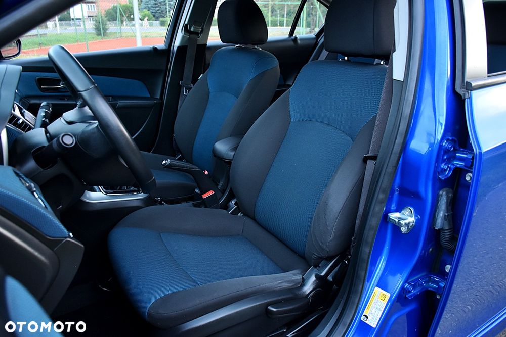 Chevrolet Cruze 1.8 LS+ - 7