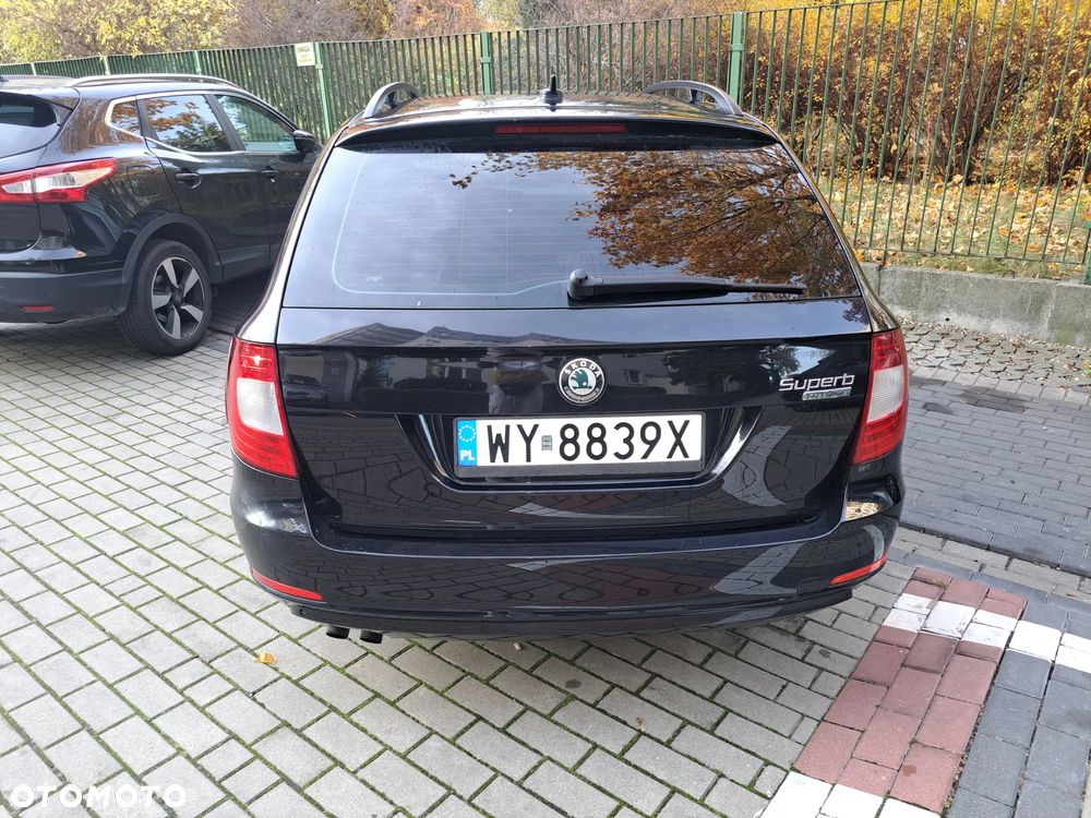 Skoda Superb 1.6 TDI GreenLine - 2