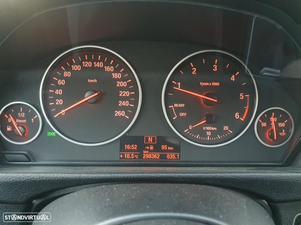 BMW 318 d Touring Navigation Auto - 18