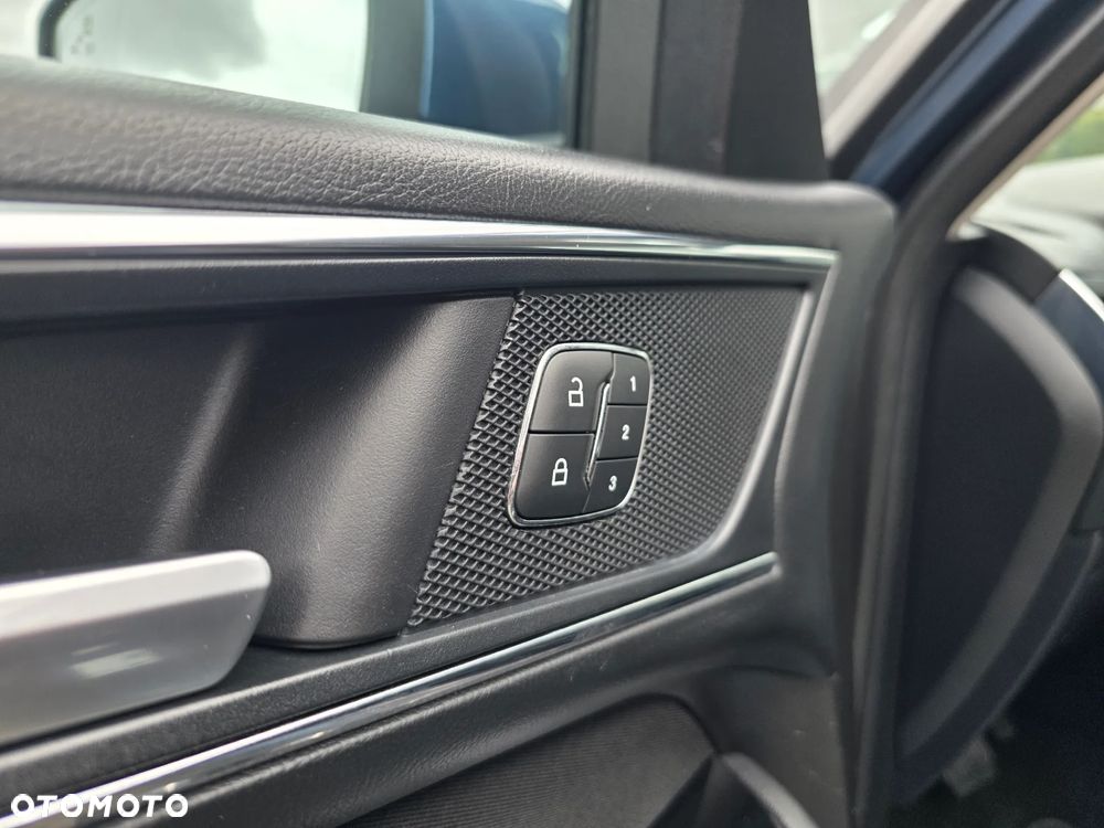 Ford S-Max 2.0 EcoBlue TITANIUM - 10