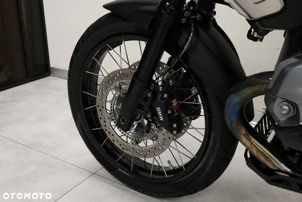 BMW R - 37