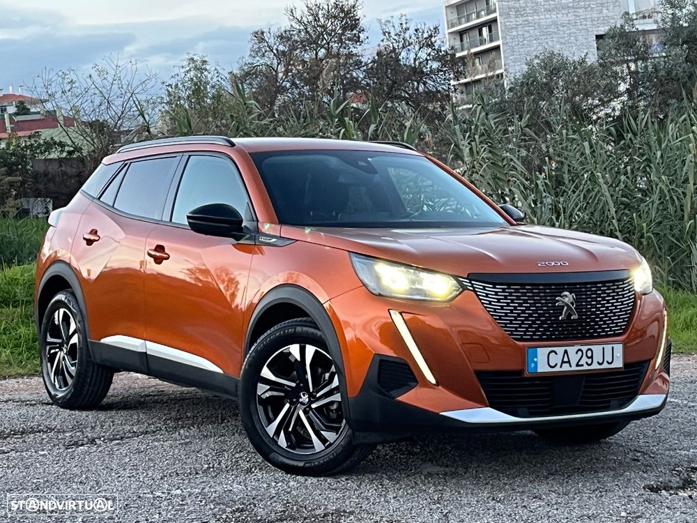 Peugeot 2008 PureTech 130 Allure - 4