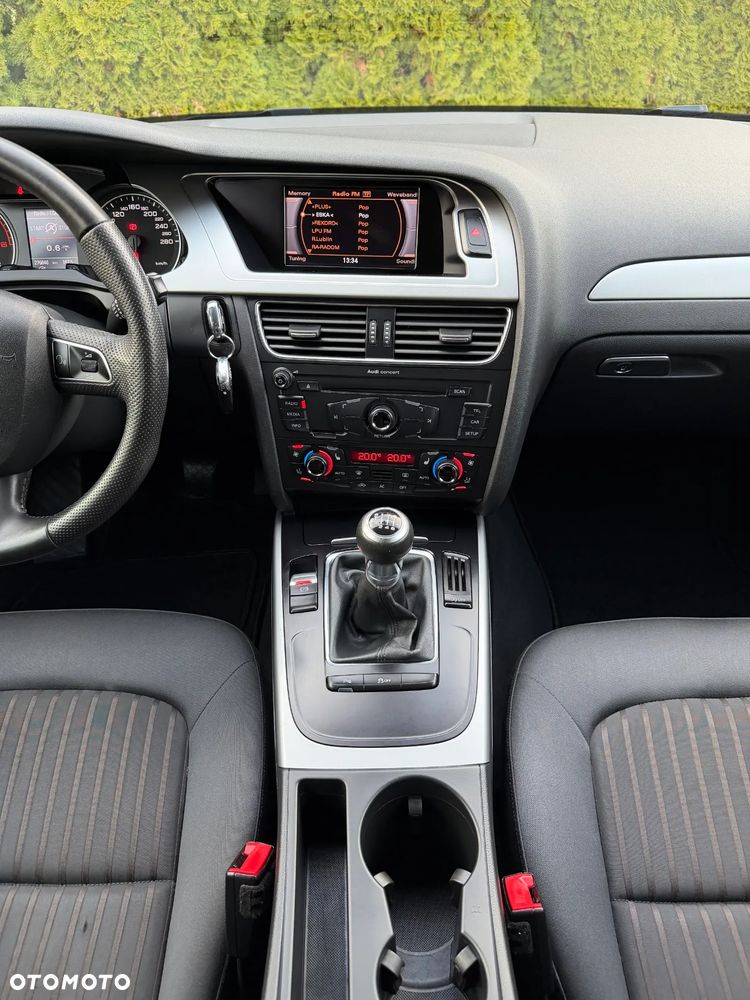 Audi A4 Avant 2.0 TDI Limited Edition - 32