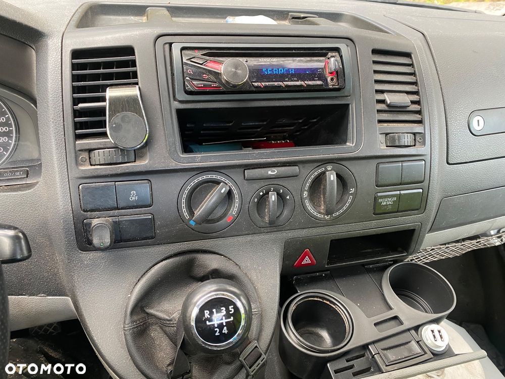 Volkswagen T5 Juzjade - 5