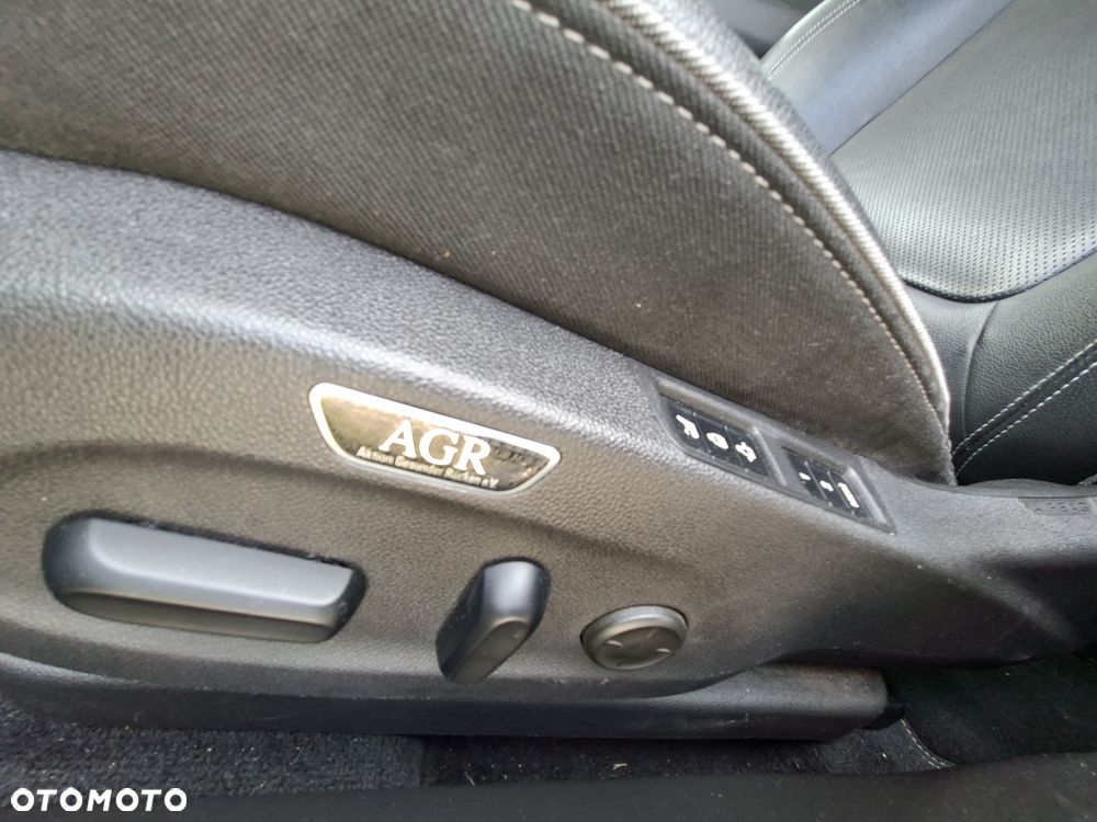 Opel Insignia 2.0 CDTI 4x4 Exclusive S&S - 19