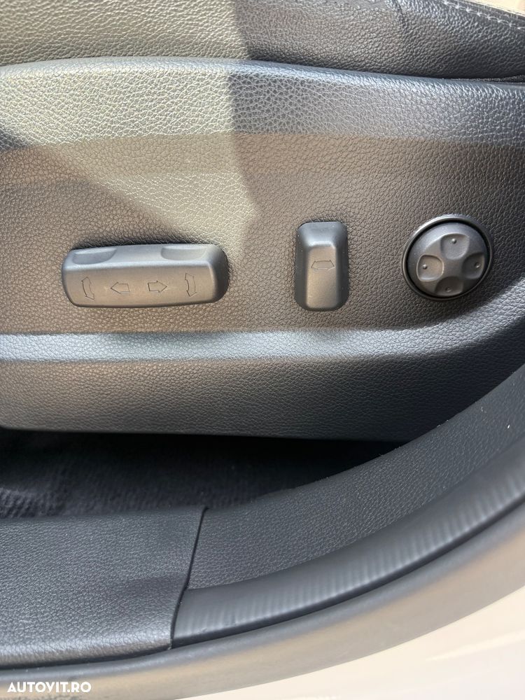 HYUNDAI Santa Fe 2015 — imagine 14