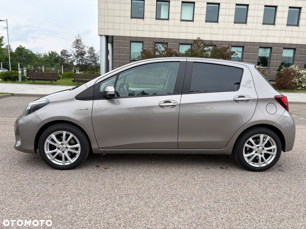 Toyota Yaris - 7