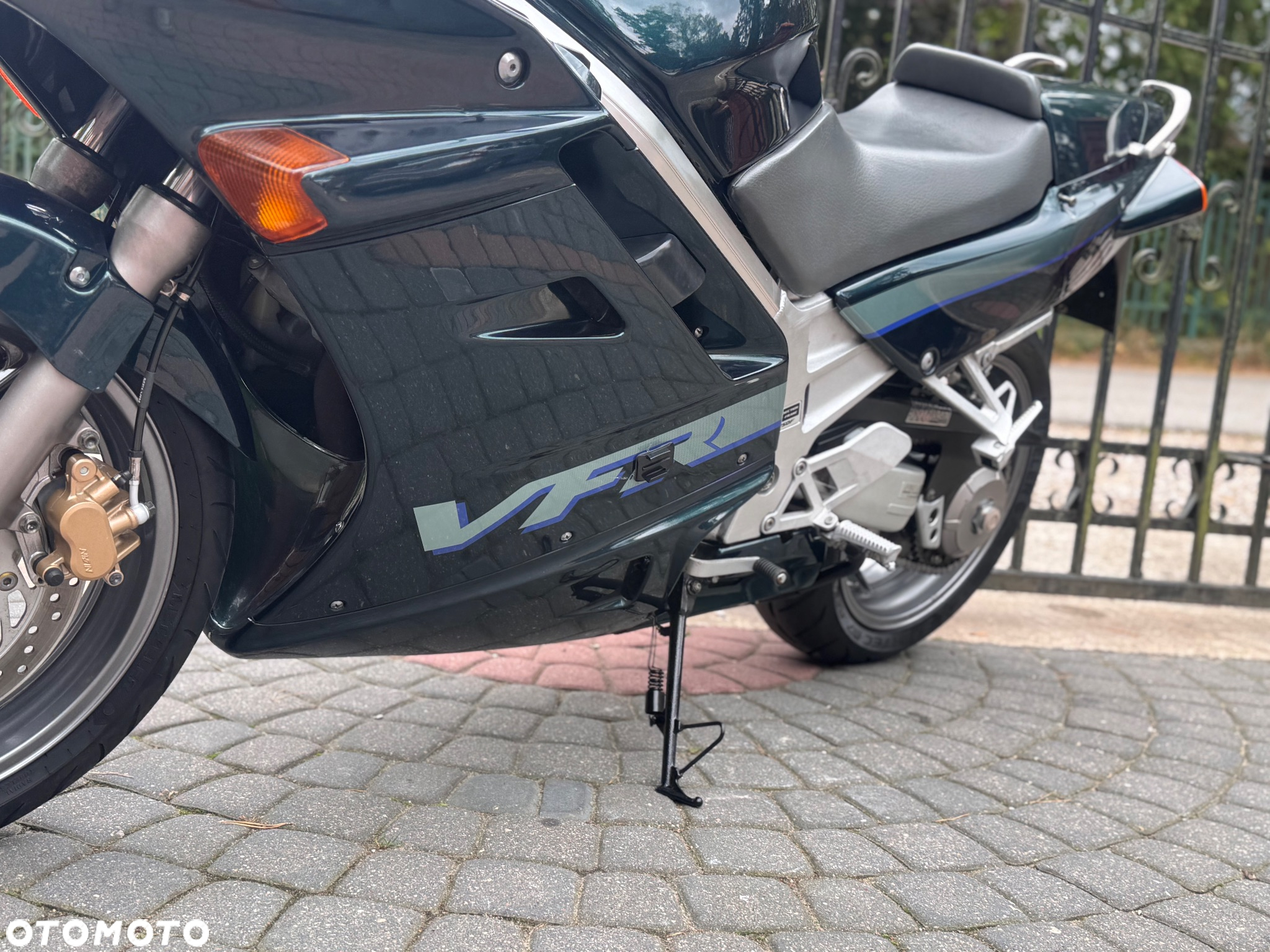 Honda VFR - 18