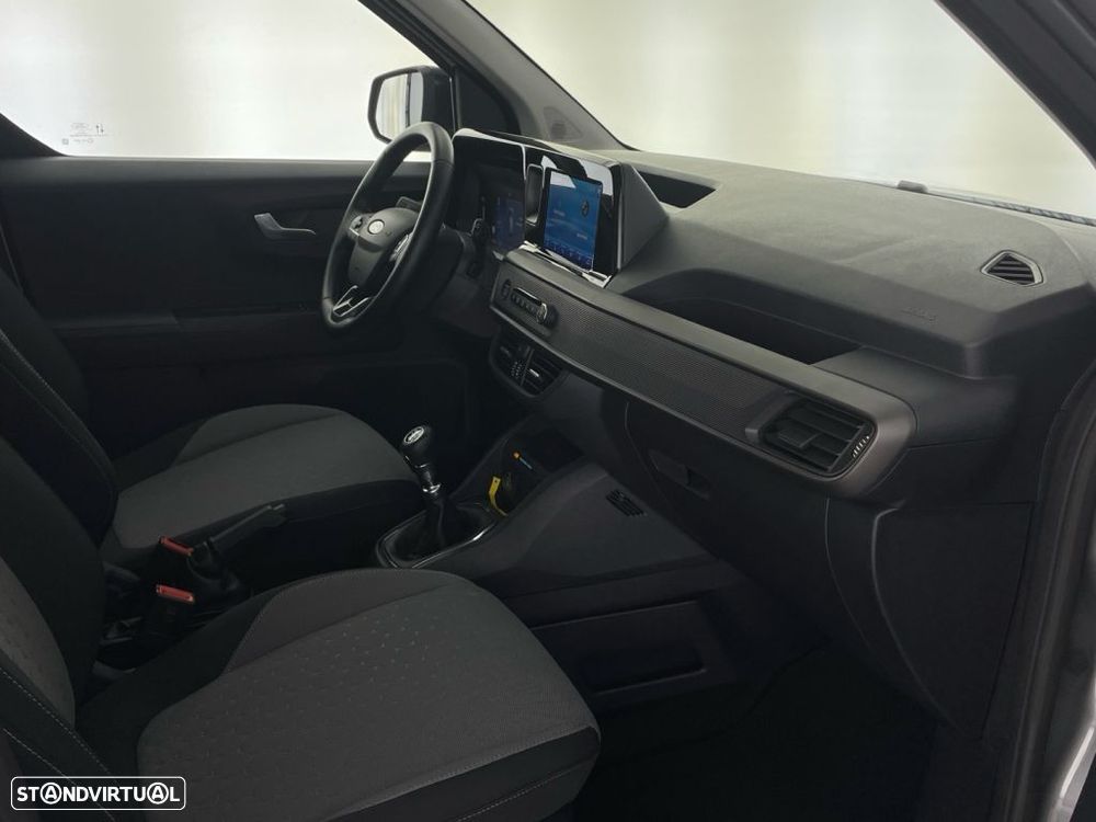 Ford Tourneo Courier 1.0 EcoBoost Titanium - 21