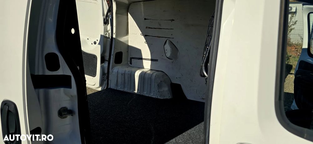 Fiat Fiorino - 13