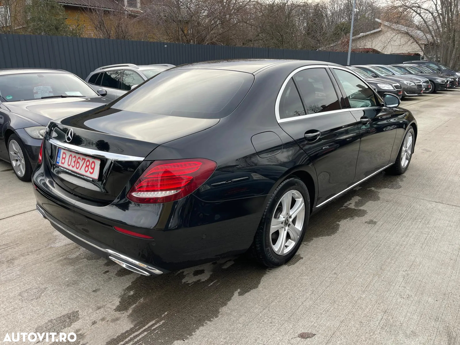 Mercedes-Benz E 220 d 9G-TRONIC Avantgarde - 3