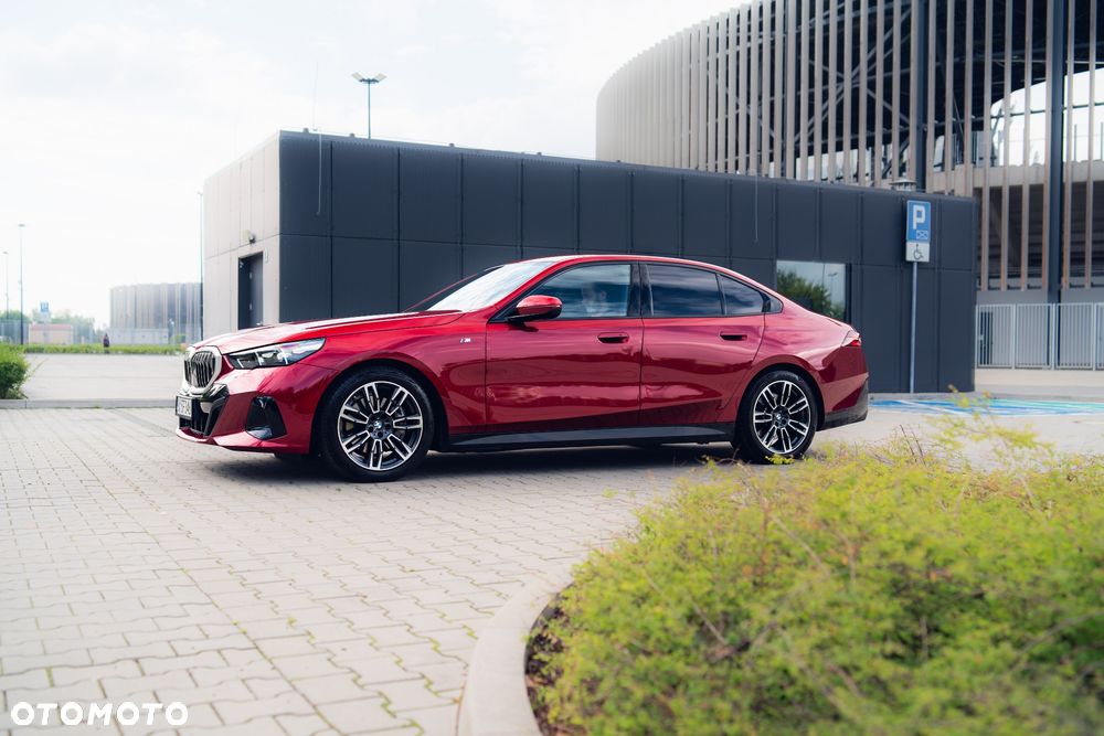 BMW Seria 5 - 13