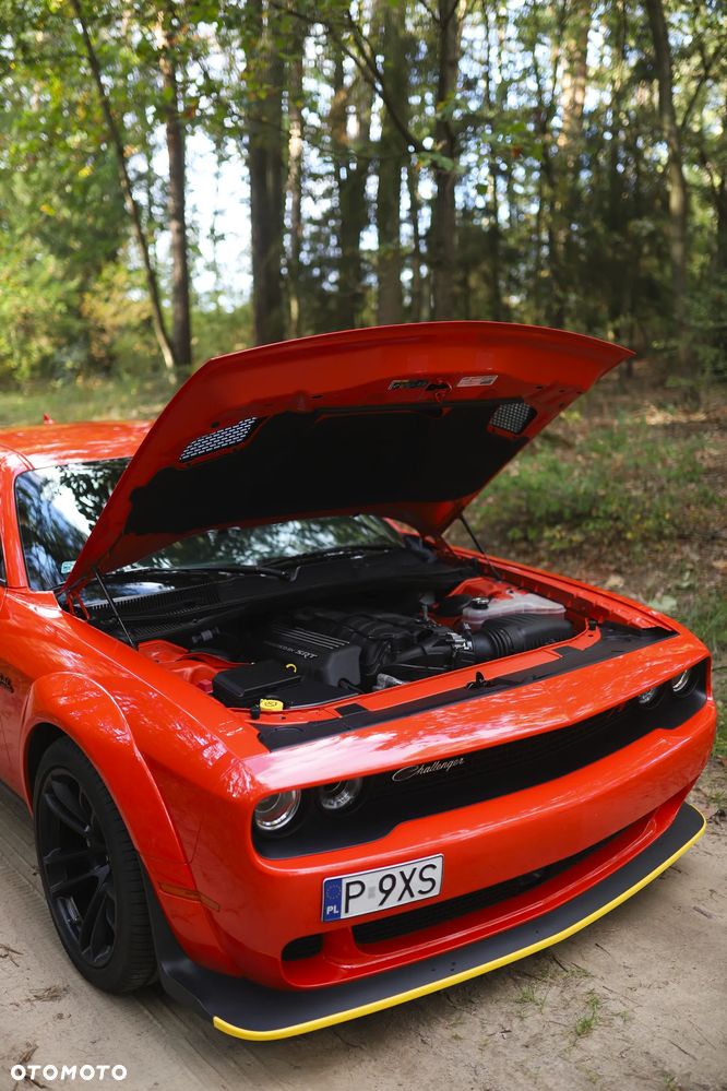 Dodge Challenger 6.4 Scat Pack - 6