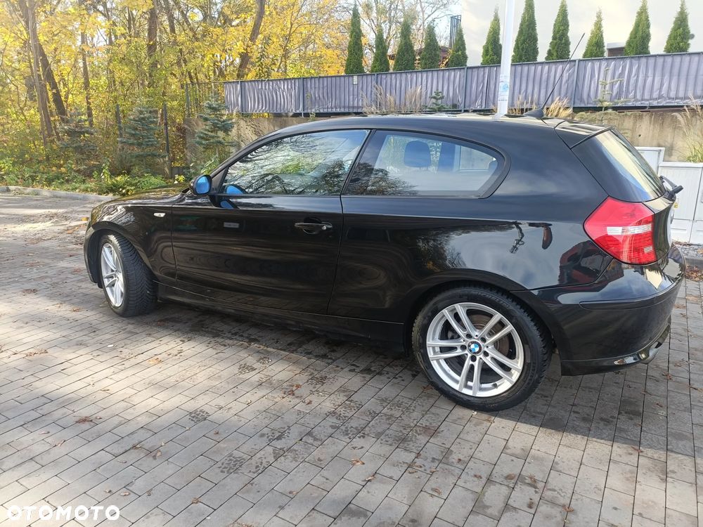 BMW Seria 1 116i - 4