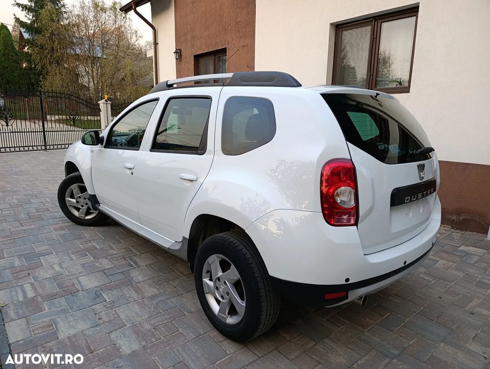 Dacia Duster dCi 110 FAP 4x2 Prestige - 11