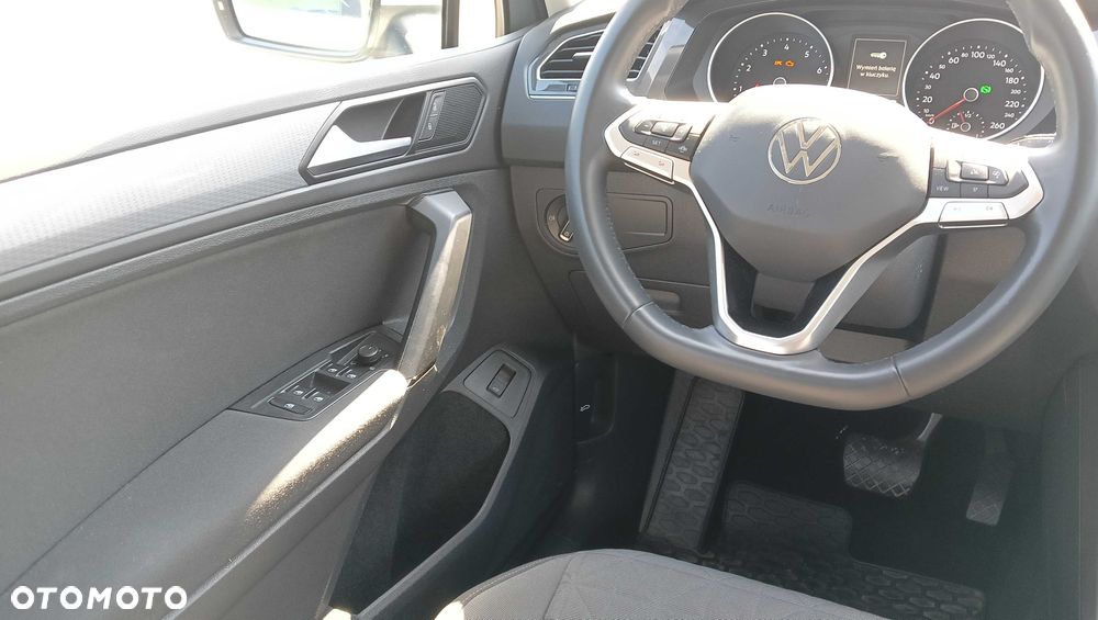 Volkswagen Tiguan - 7