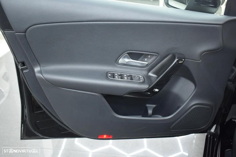 Mercedes-Benz A 160 Style - 11