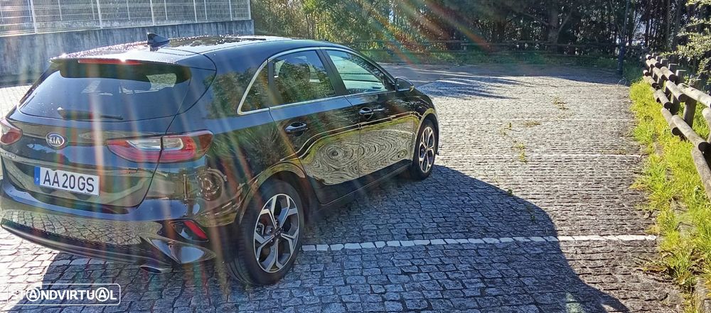 Kia Ceed 1.0 T-GDI GT Line - 4