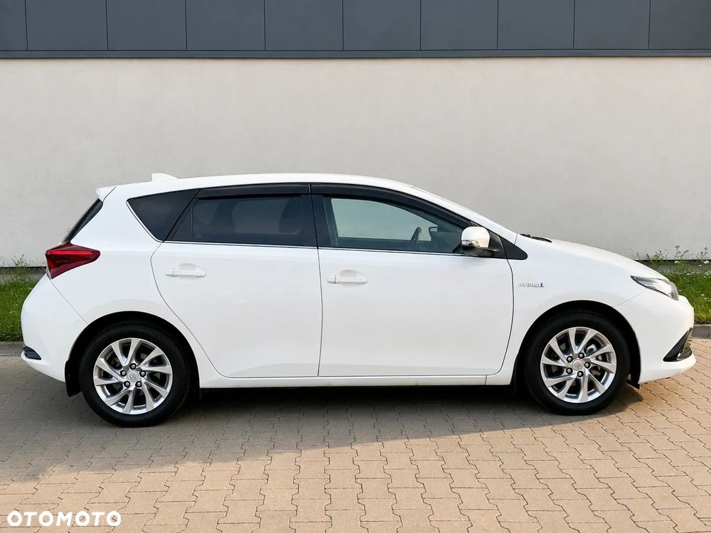 Toyota Auris - 8