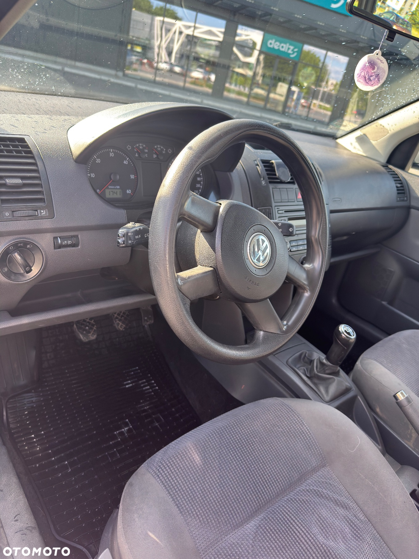 Volkswagen Polo - 10