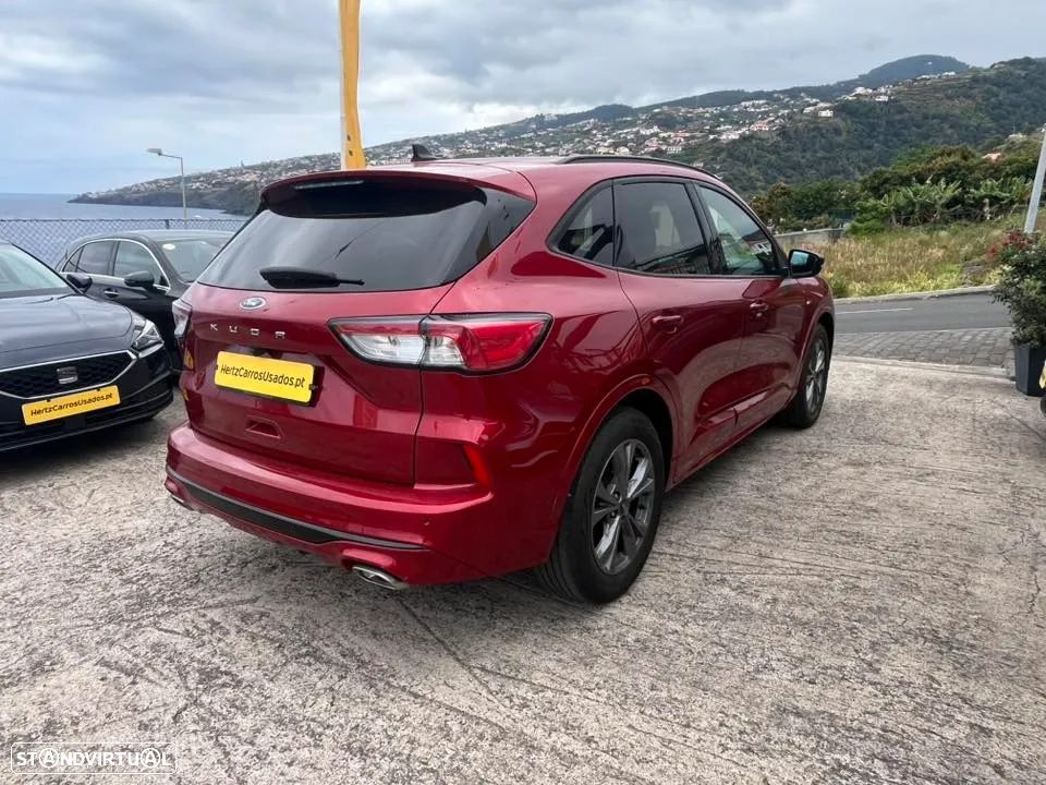 Ford Kuga 1.5 EcoBoost ST-LINE - 4