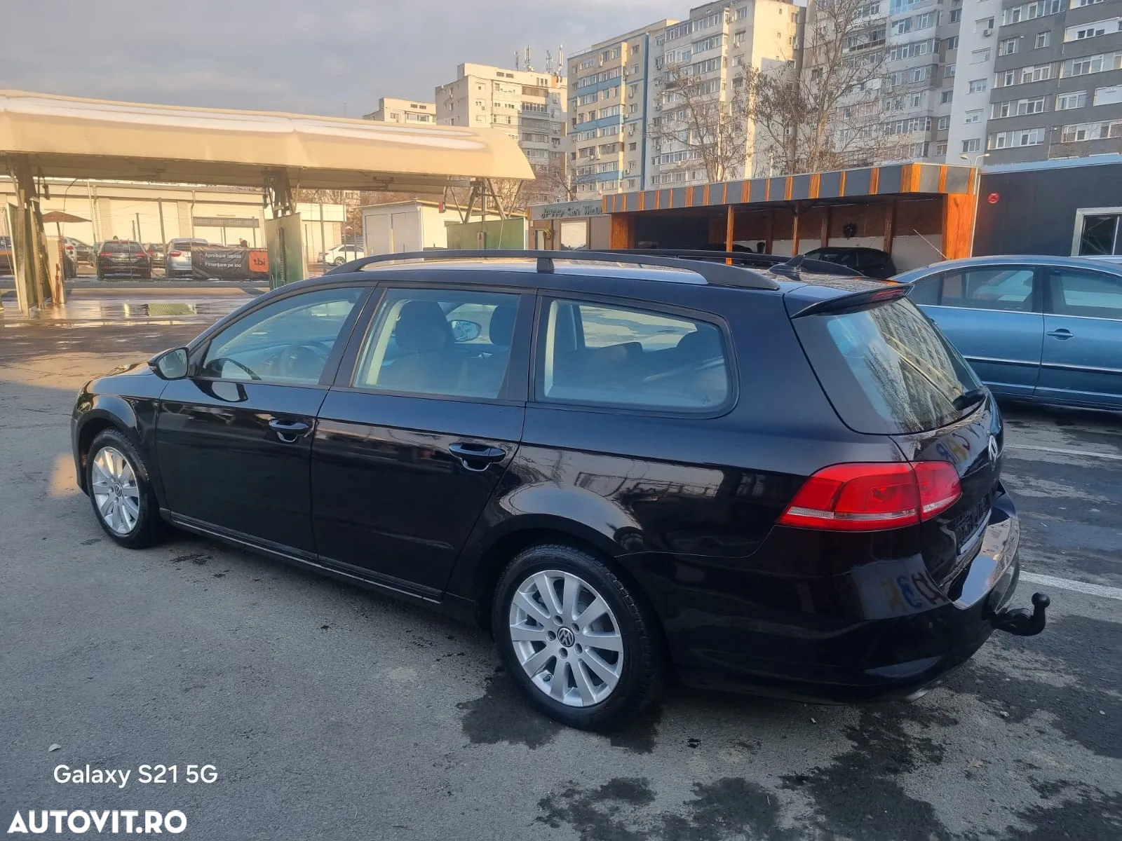 Volkswagen Passat Variant 2.0 TDI BlueMotion Technology Highline - 3