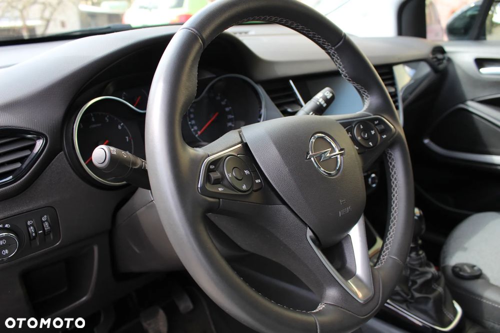 Opel Crossland - 12