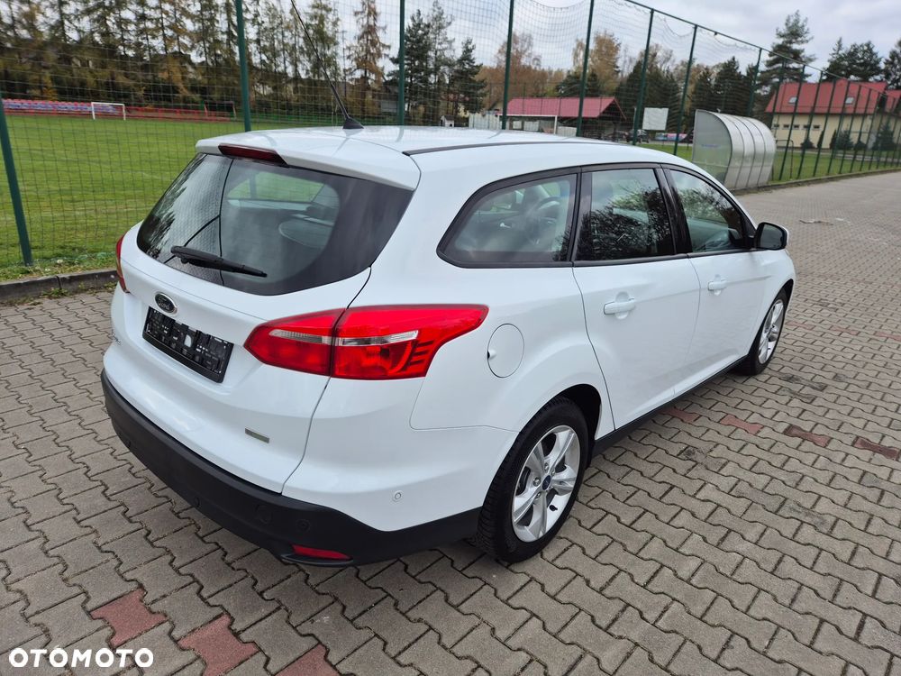 Ford Focus - 9