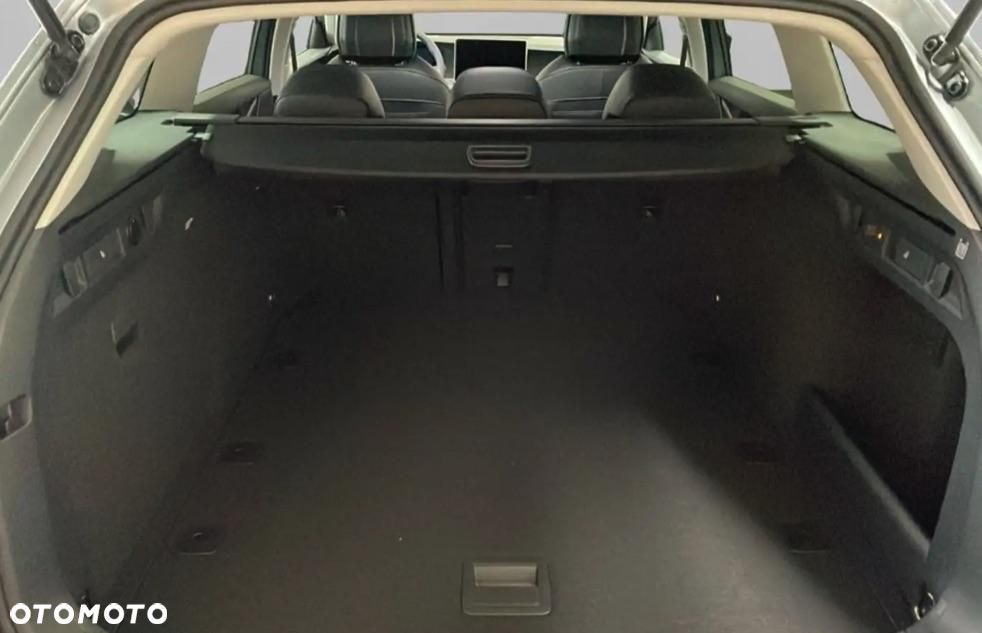 Volkswagen Passat - 7