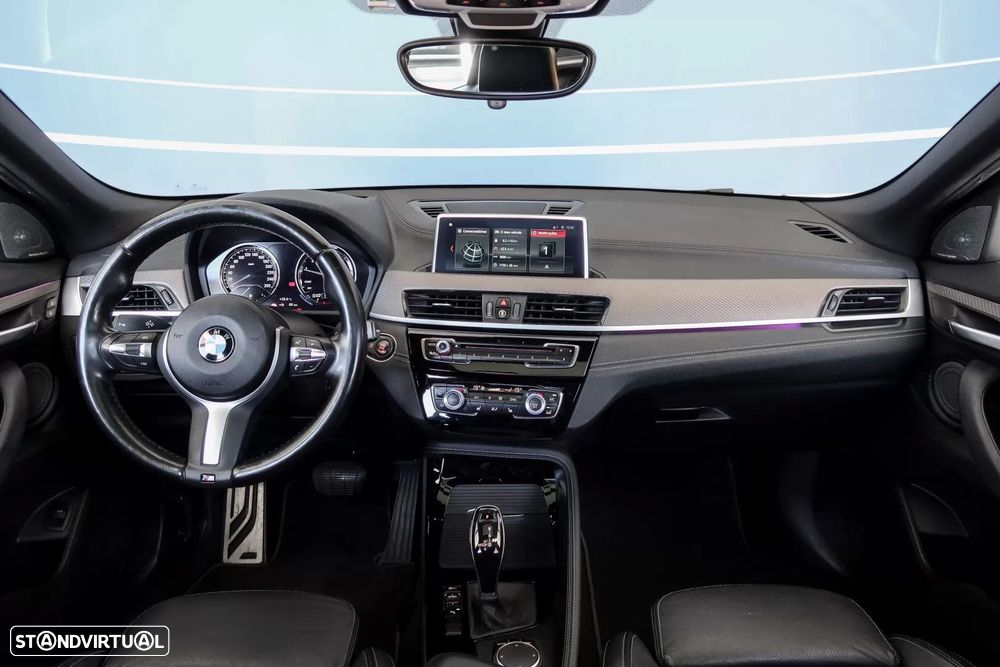 BMW X2 18 i sDrive Auto Pack M — fotografia 6
